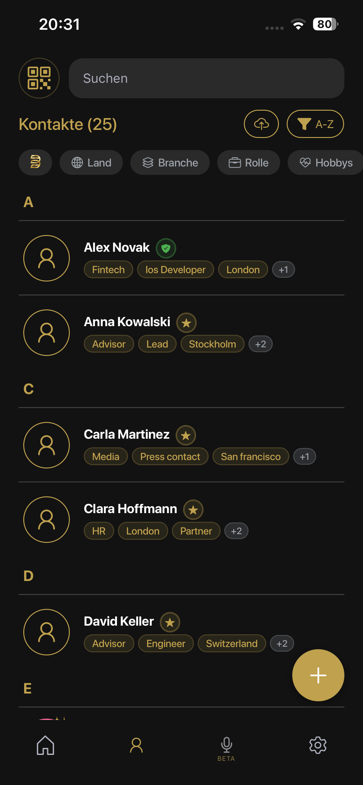 Bondigo app showing organized contact list with search functionality and AI-powered insights
